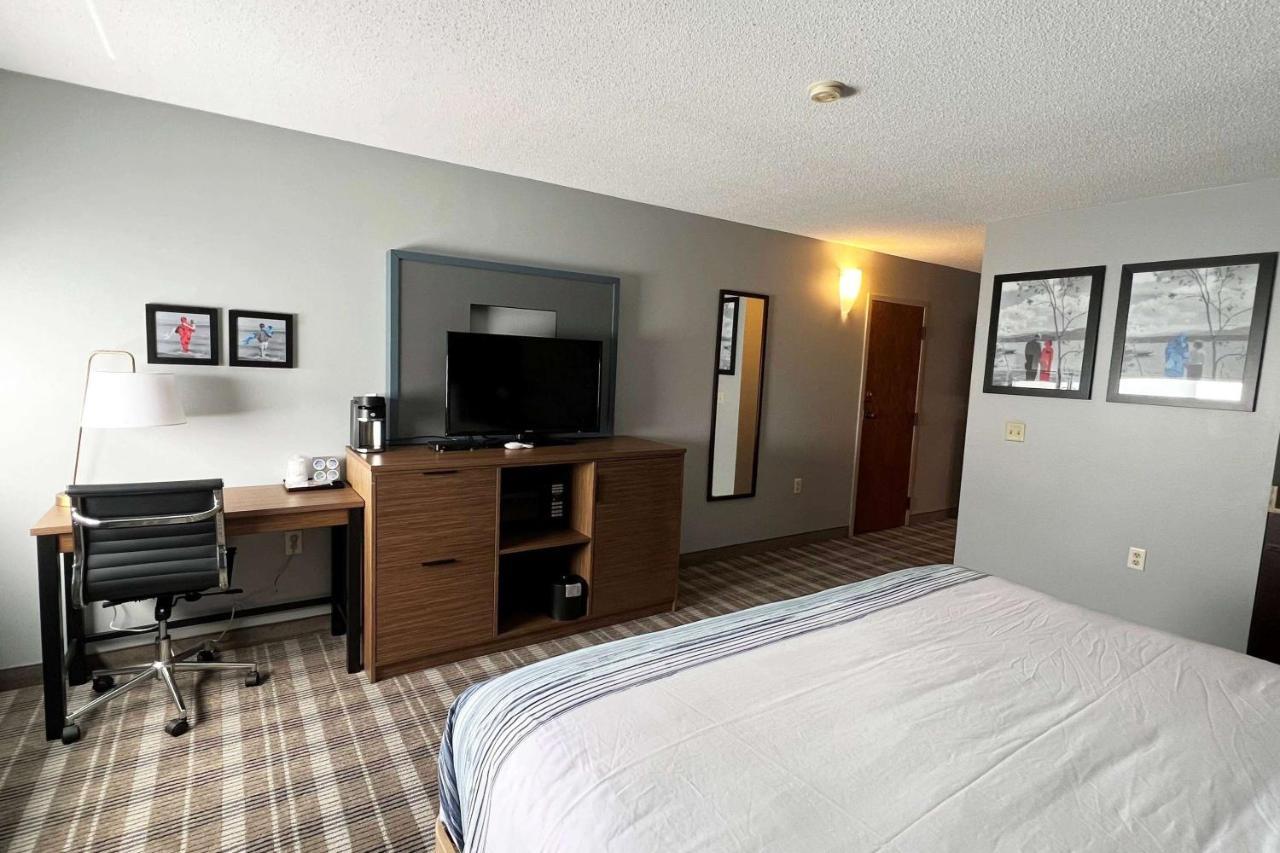 Americinn By Wyndham Marshfield Zewnętrze zdjęcie